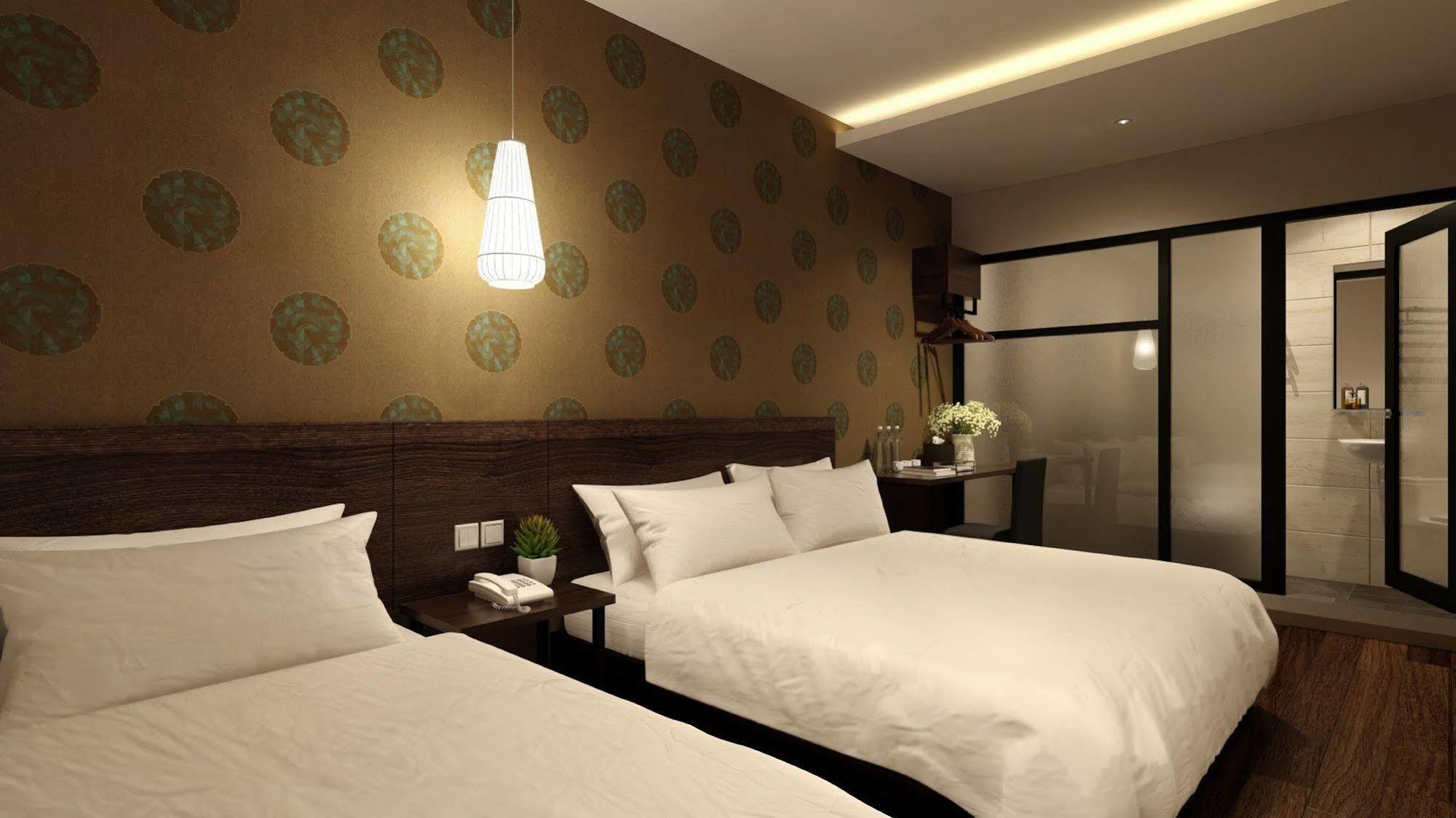 The Square Hotel Skudai Exteriör bild