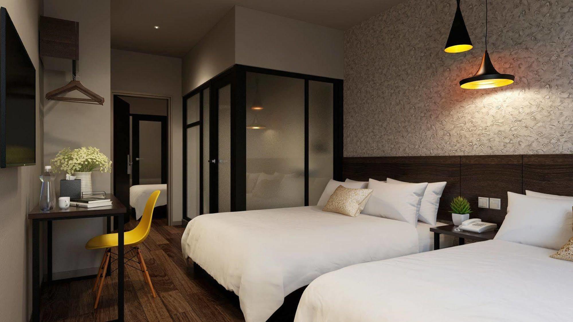 The Square Hotel Skudai Exteriör bild