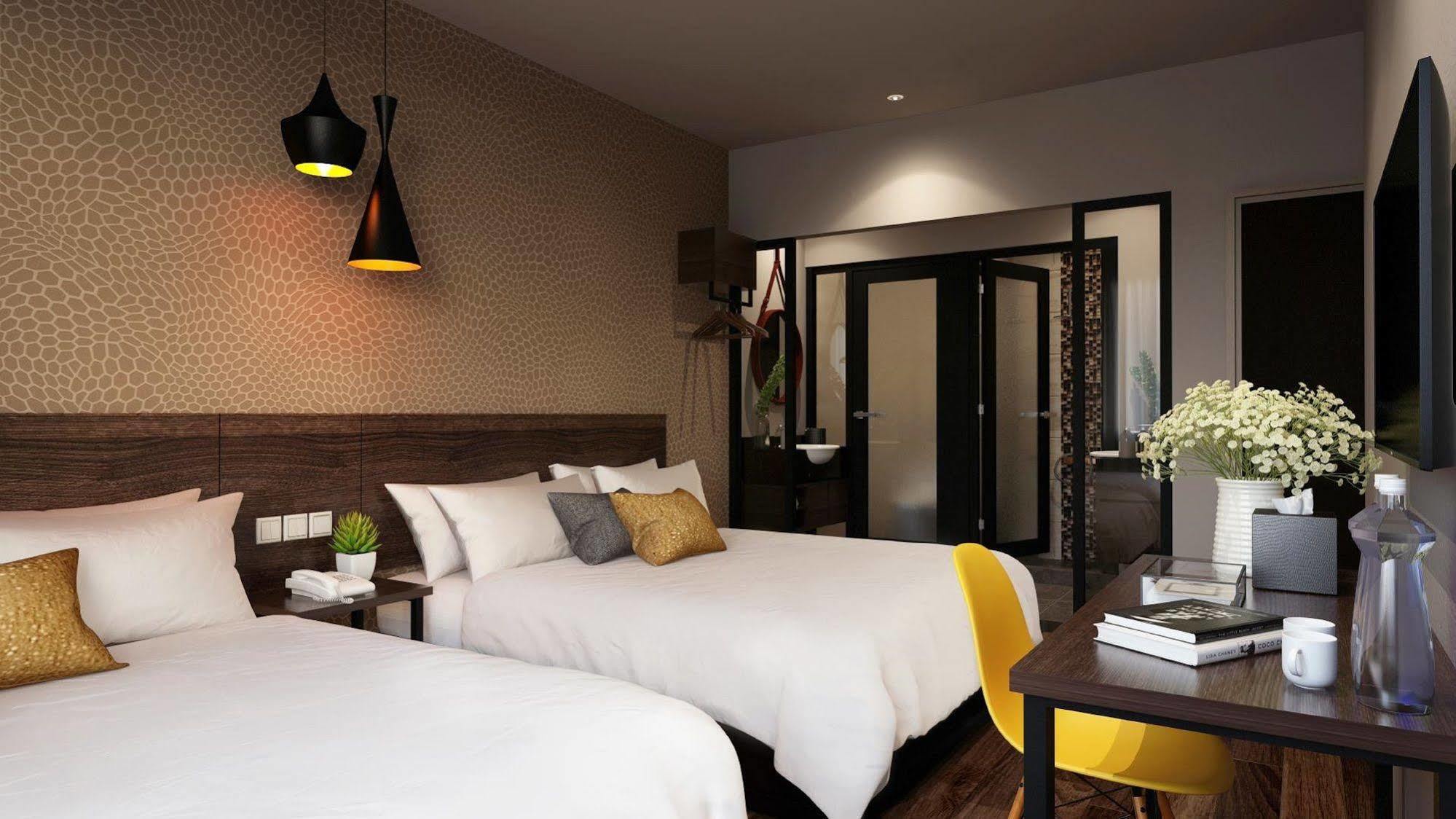 The Square Hotel Skudai Exteriör bild