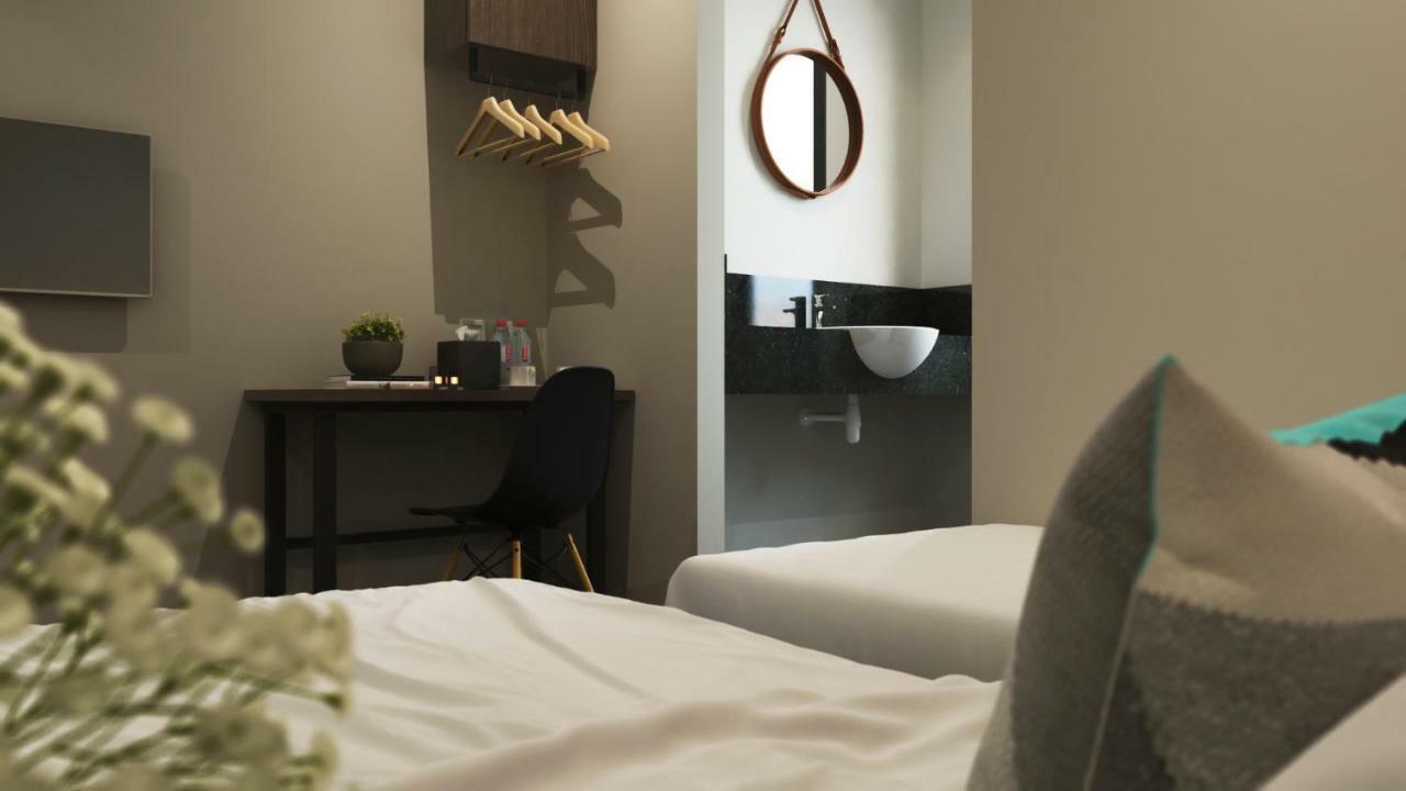 The Square Hotel Skudai Exteriör bild